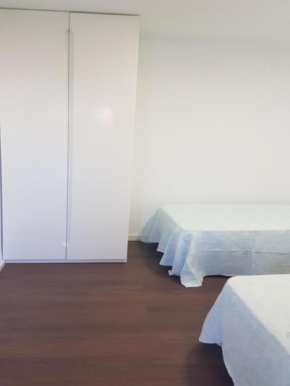 Disponible Apt Marblaw-18 A 31 Octubre 1ª Linea- Aire Acondic -2Hab 2Bn, Parking Opcionable Extra بينايدورم المظهر الخارجي الصورة